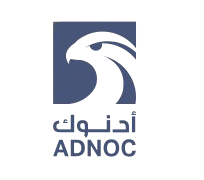 الصفحة الرئيسية شعار أدنوك مع رأس صقر منمق داخل مربع أزرق ونص ثنائي اللغة.